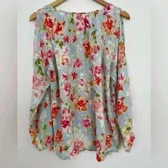 J. Jill Blouse Medium Floral Tunic Long Slit Sleeve Round Neck Rayon Lightweight - Picture 3 of 8